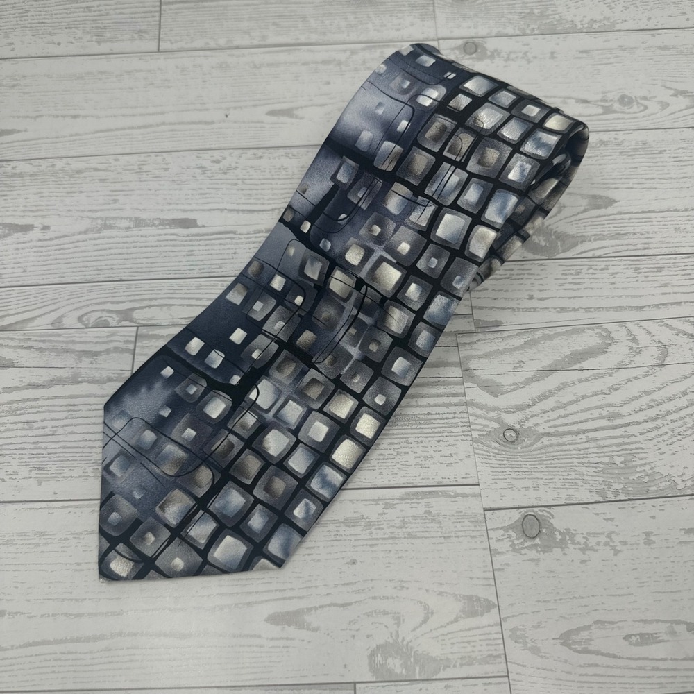 New York at‎ Night Collection Sixty Mens Tie Grey Black Silver Geometric Grid